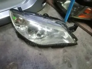 Subaru Impreza N14 Non Xenon Clear Head Lamp, Clean EX Japan