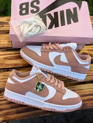  New Nike Pink SB