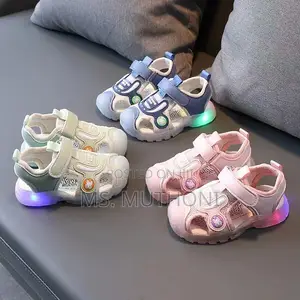 Unisex Led Sandals*