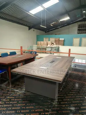 Executive Imported Morden Boardroom Table 3mtrs