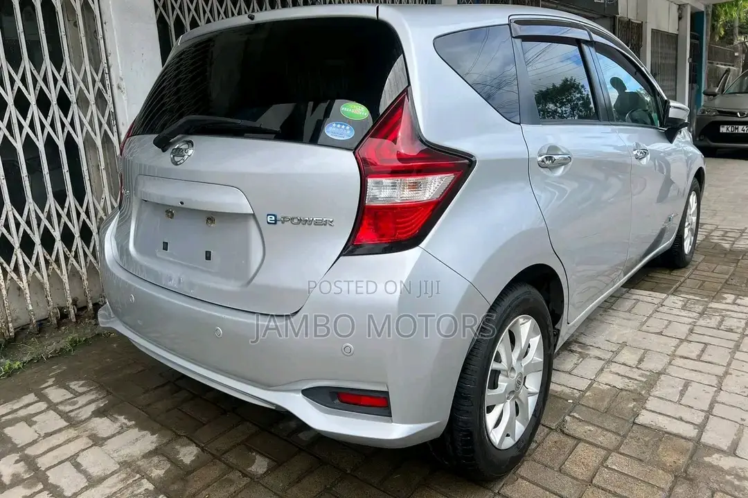 Nissan Note 1.2 Hybrid 2017 Silver
