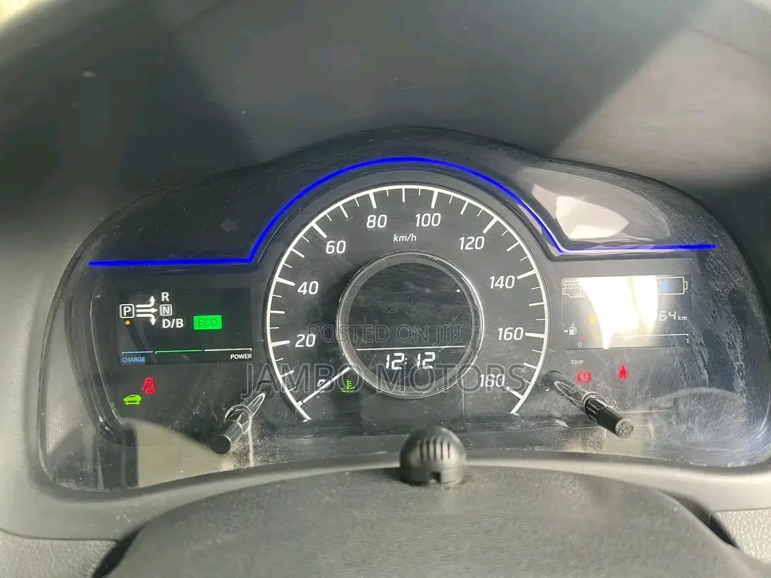 Nissan Note 1.2 Hybrid 2017 Silver