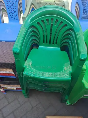 Kenpoly Plastic Chair