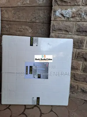 4 Seater Plastic Table