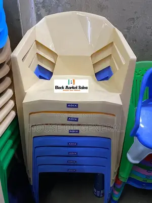 Diamond Adix Plastic Chair