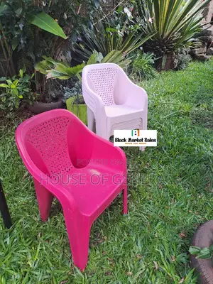 Pink Skyplast Plastic Chair