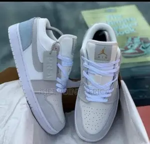 Nike Air Jordan 1 Sneakers