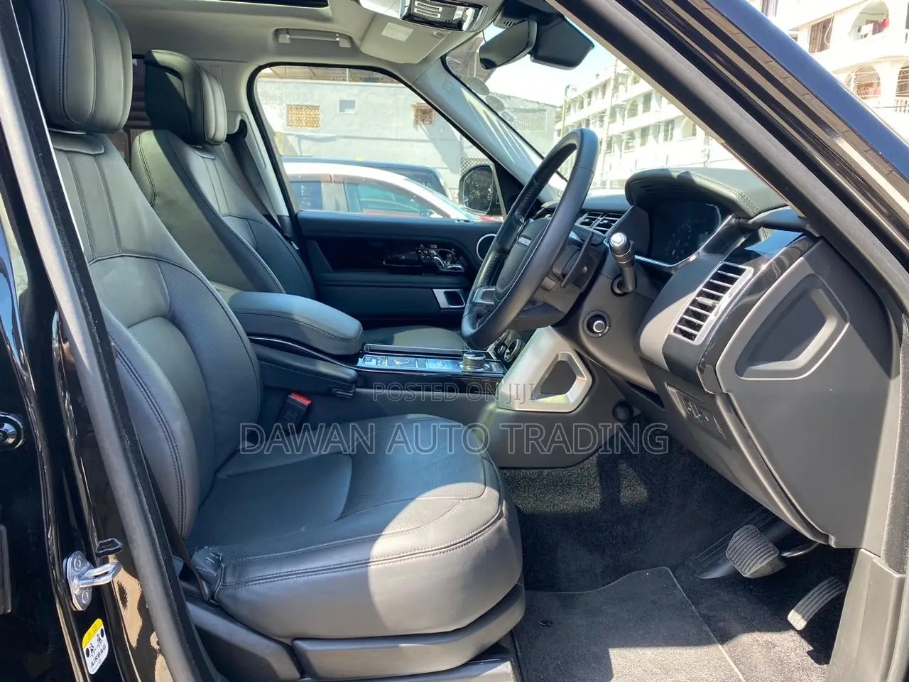 Land Rover Range Rover Vogue 2018 Black