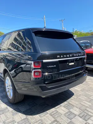 Land Rover Range Rover Vogue 2018 Black