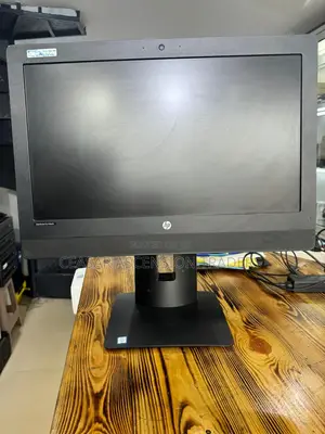 Desktop Computer HP ProOne 600 G3 8GB Intel Core I5 SSD 256GB