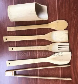 Wooden Spoon Set With Holder