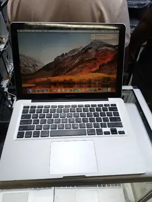 Laptop Apple MacBook Pro 8GB Intel Core I5 SSD 256GB