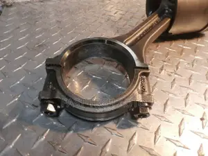Subaru FA20 Engine Pistons