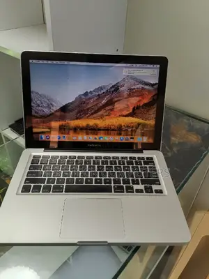 Laptop Apple MacBook 2012 8GB Intel Core I5 SSD 256GB