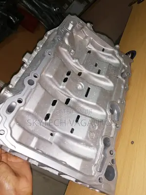 Volkswagen Tiguan Upper Oil Sump