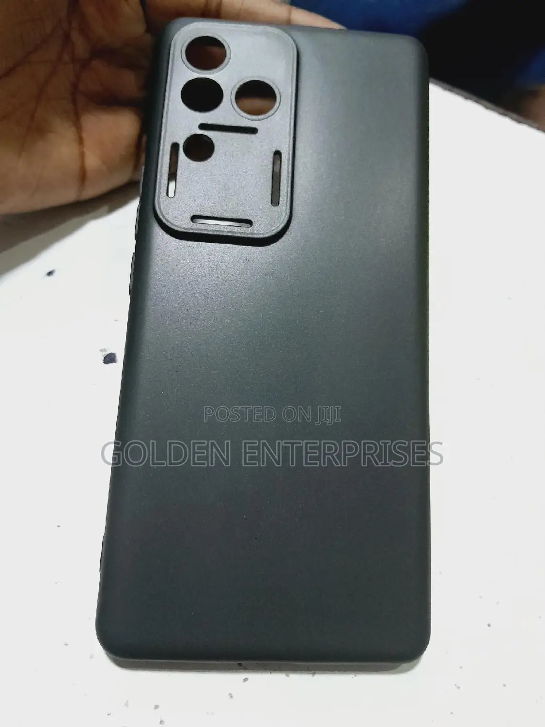 VIVO V30 Pro Back Cover
