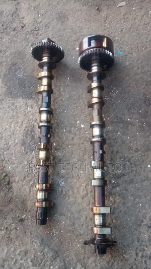 Nissan HR15 Camshaft