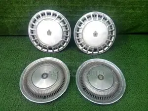 Toyota Crown Rim Covers