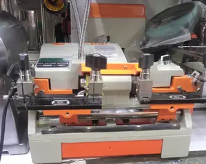 Key Cutting Machine