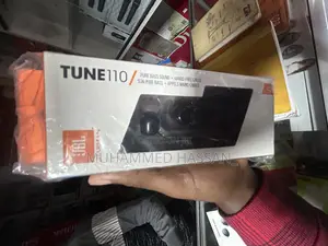 JBL Tune 110 Earphones
