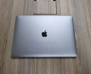 Laptop Apple MacBook Pro 2018 32GB Intel Core I7 SSD 512GB