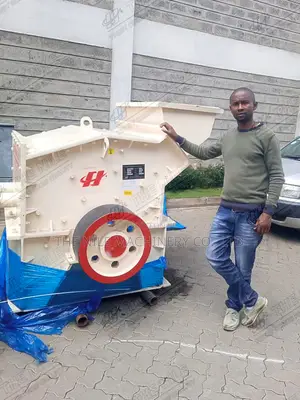 Best Selling Industrial Sand Making Fine Crusher Grinder