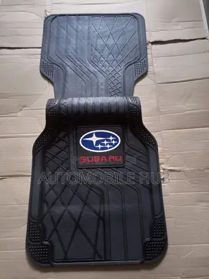 Anti Slip Subaru Floor Mats 5 Pieces Rubber