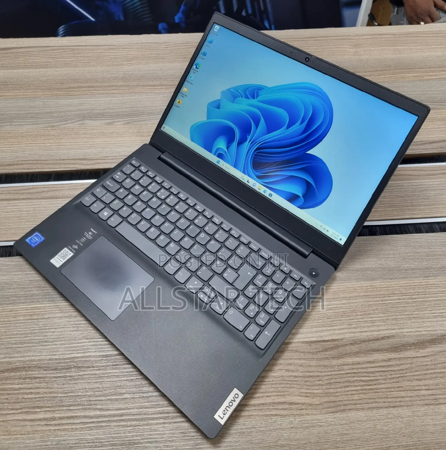 Laptop Lenovo Ideapad 3 4GB Intel Celeron HDD 1T