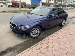 BMW 320d 2018 Blue
