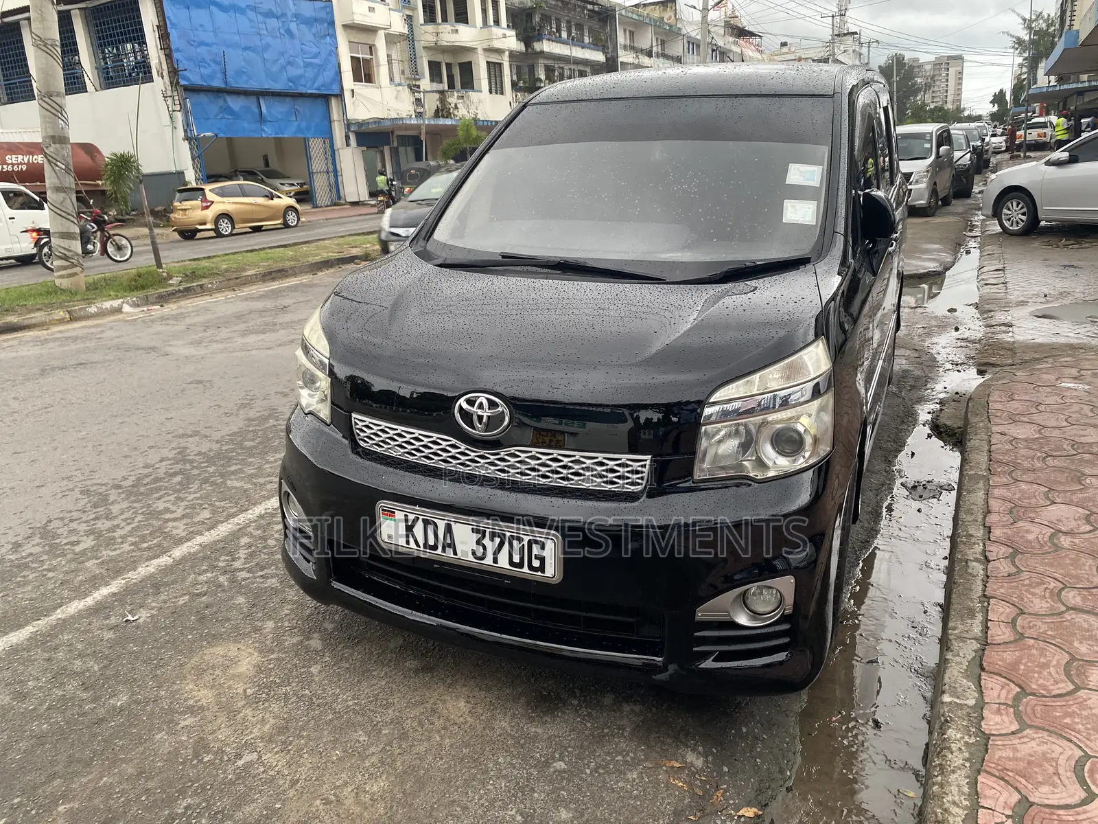 Toyota Voxy 2014 Black