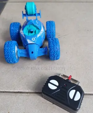 Blue Stunt Car