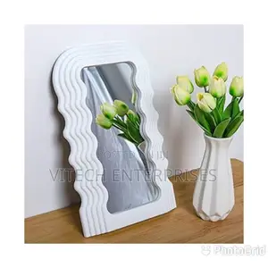 Mirror Wavy