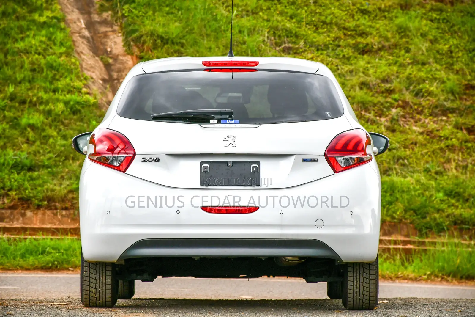 Peugeot 208 2017 Pearl