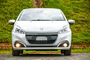 Peugeot 208 2017 Pearl