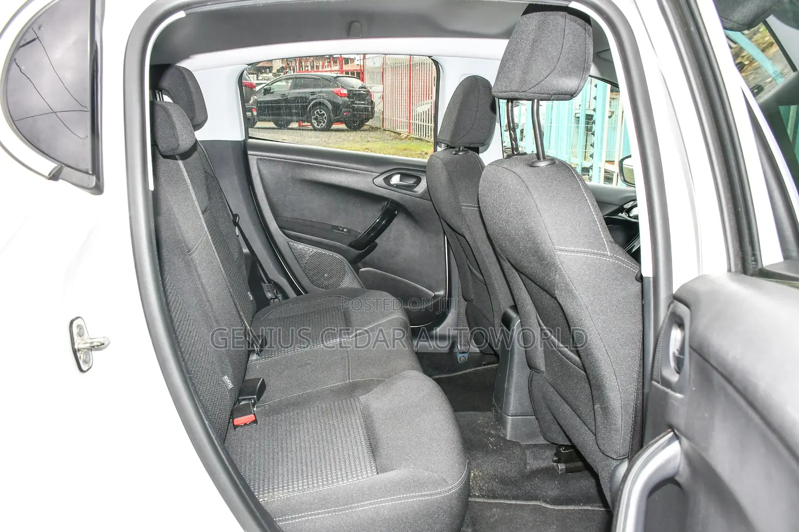Peugeot 208 2017 Pearl