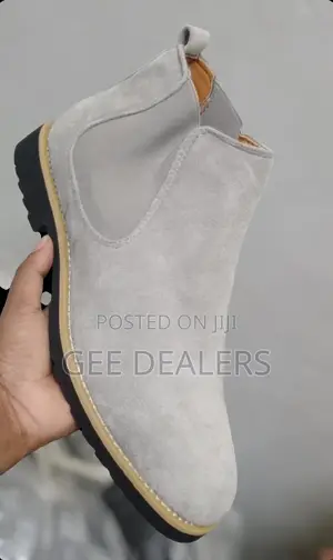 Suede Chelsea Boots>Men Boots