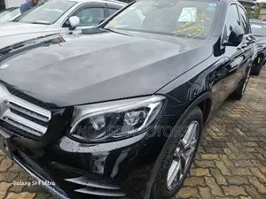 Mercedes-Benz GLC-Class 2017 Black