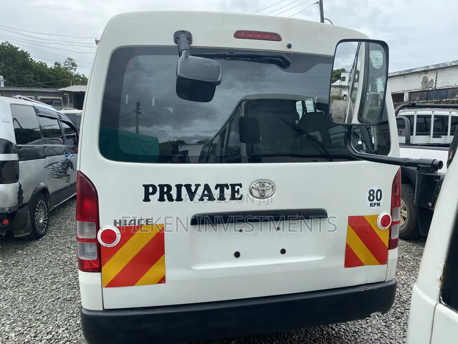 Toyota Grand HiAce 2015 White