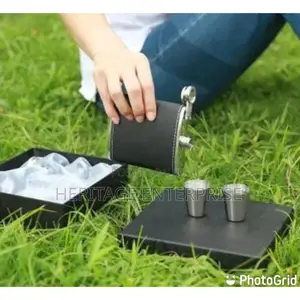 Hip Whisky Flask