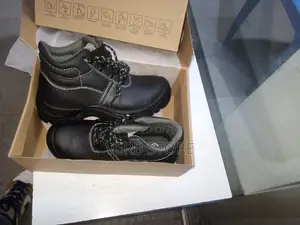 Safety Boots 36-46 Sizes