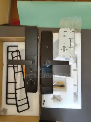 Smart Door Lock With Fingerprint and Passcode