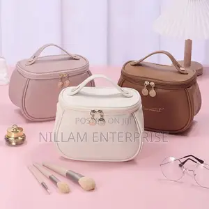 Portable Makeup Bag