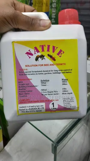 Native 1litre Solution for Bees and Termites