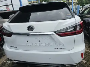 Lexus RX 300 2019 White