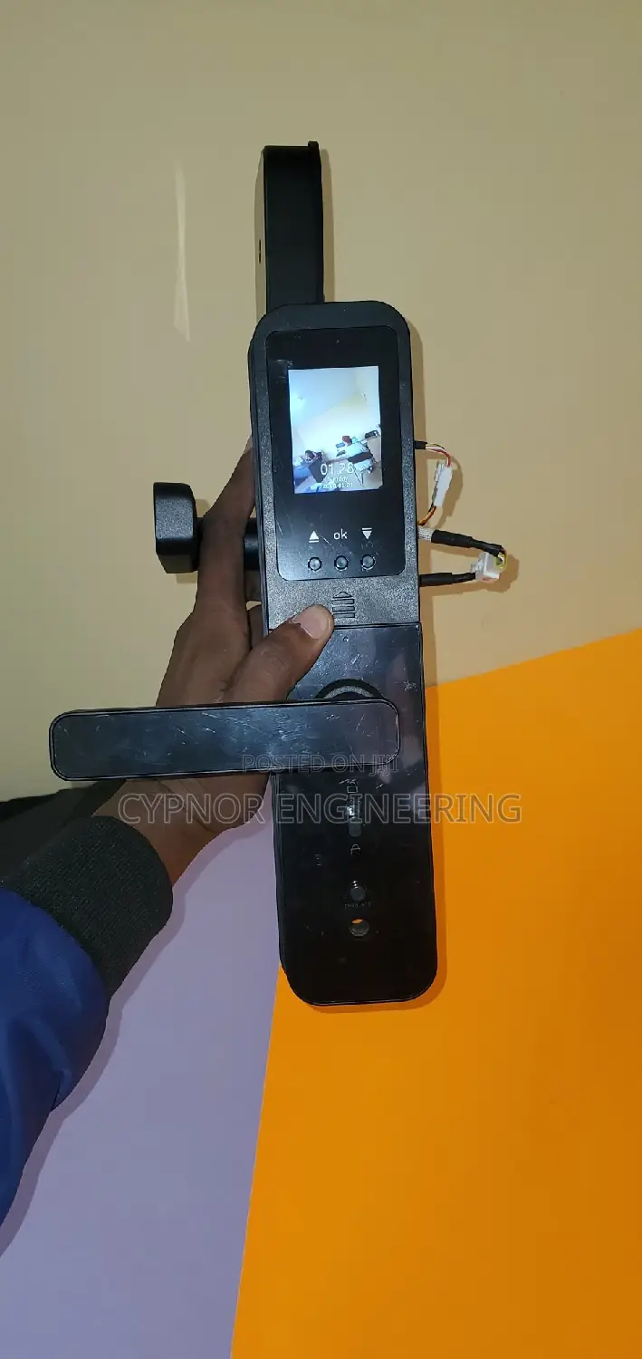 Hotel Door Lock With RFID Keyless Entry