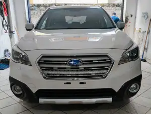 Subaru Outback 2017 White