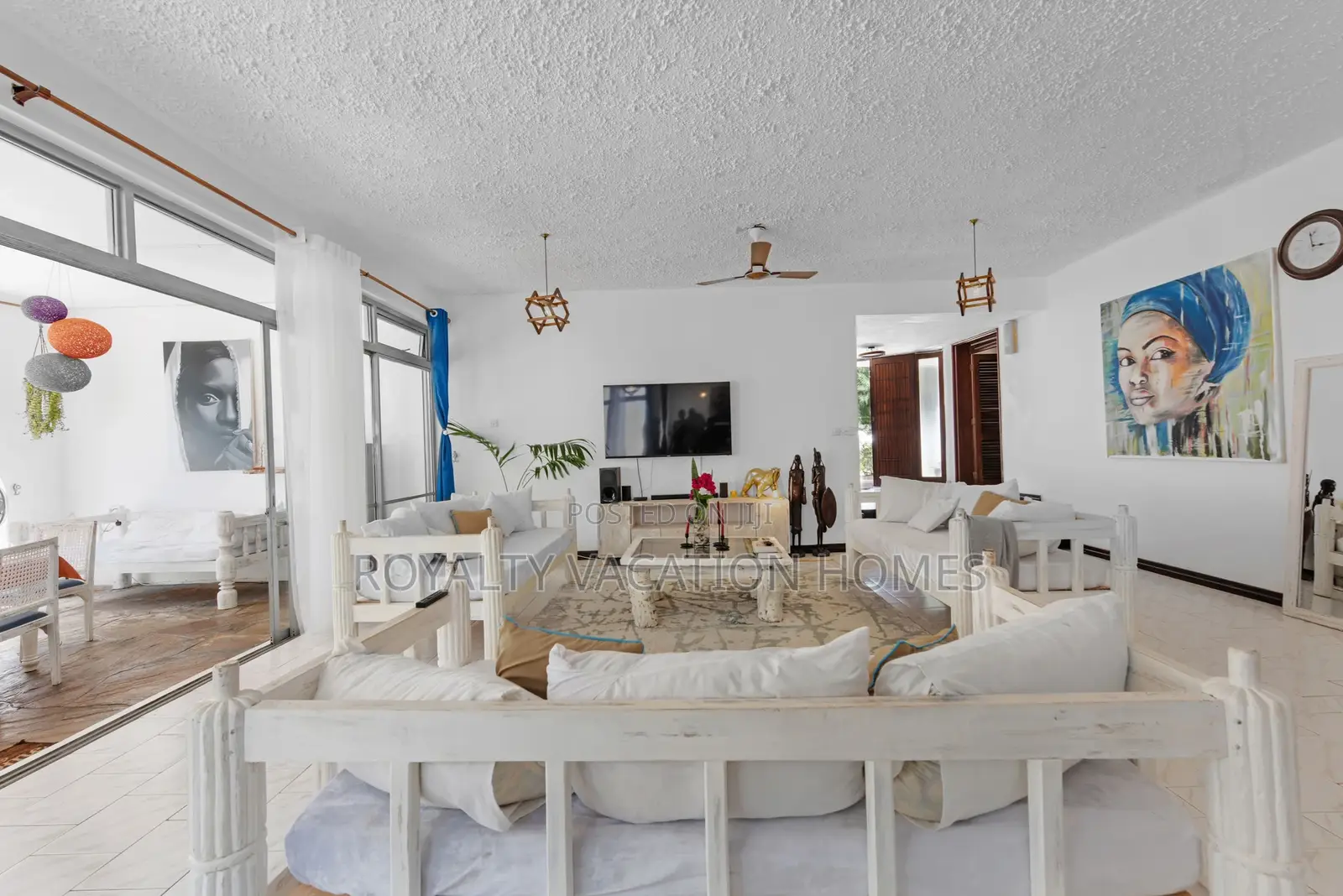 5 Bedroom Beachfront Villa in Diani
