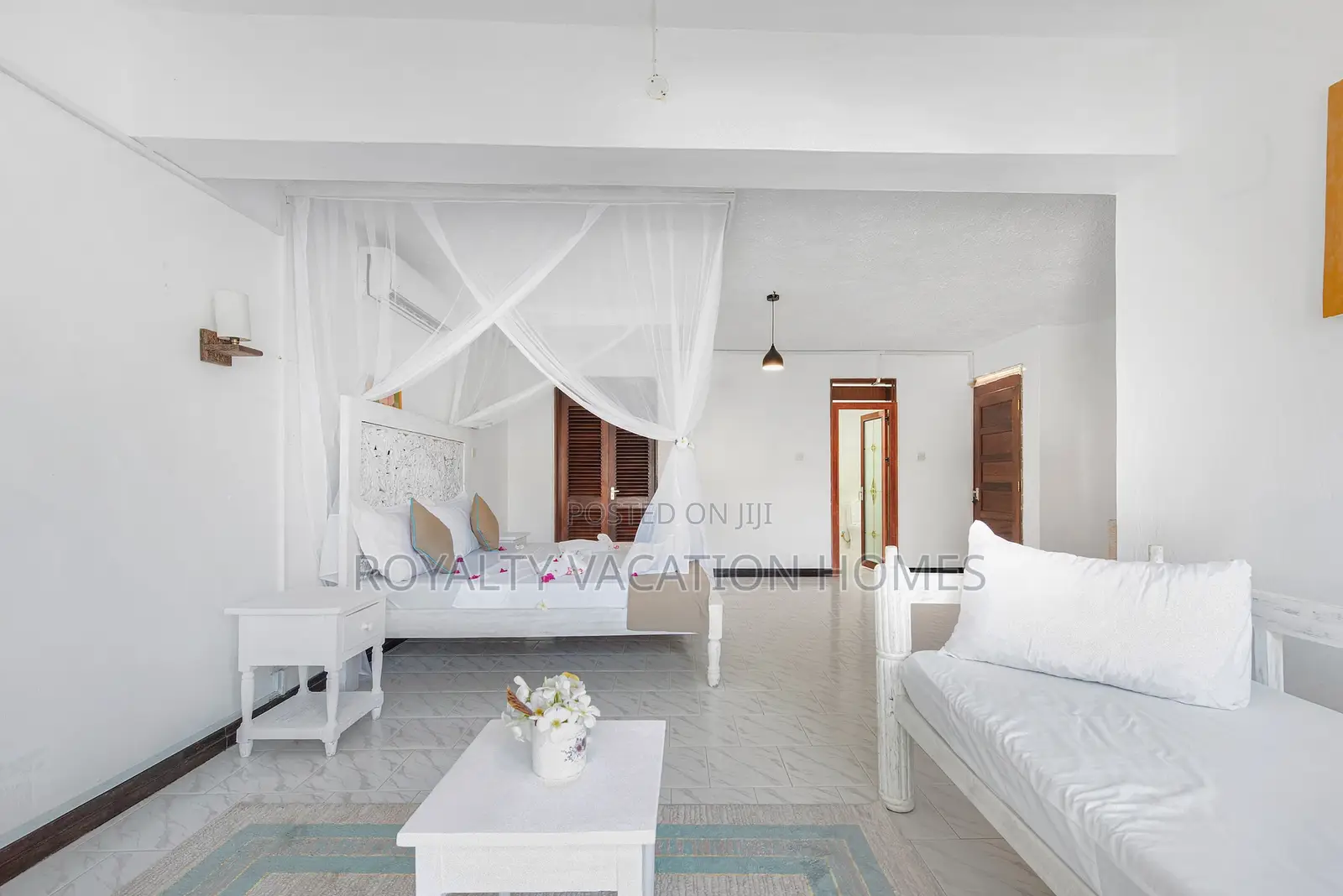 5 Bedroom Beachfront Villa in Diani