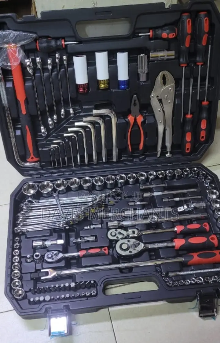 Toolkit 143 Pieces