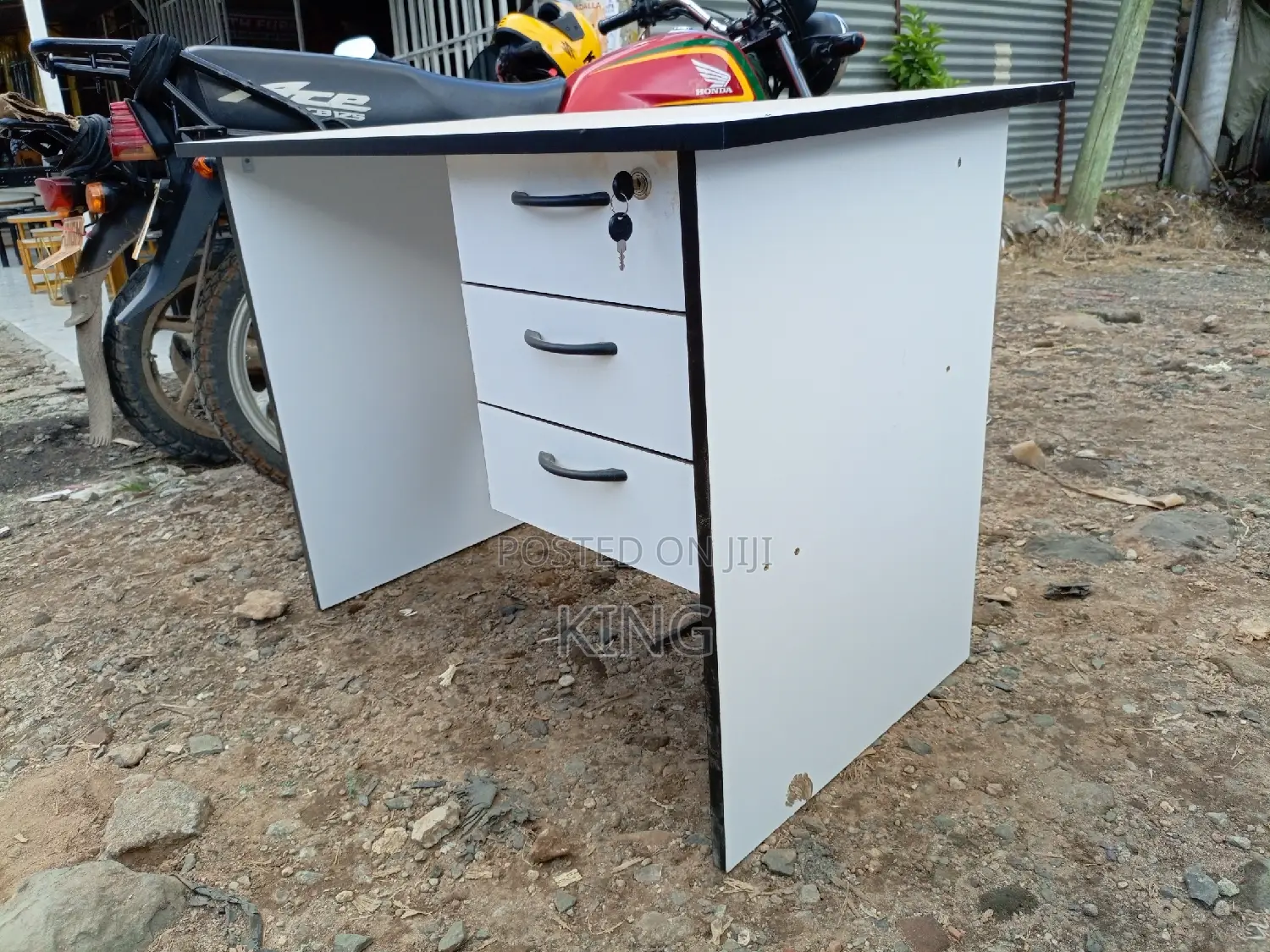 Office Desk